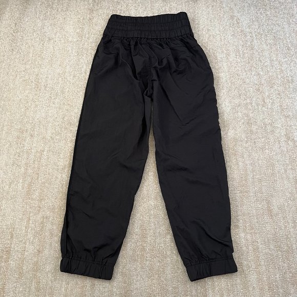 Free People Pants - Free People Movement The Way Home Parachute Jogger Pants M Black High Rise
